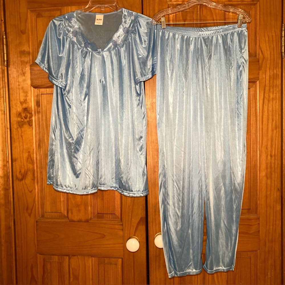 NWOT Blair Pajama Set Top & Bottom Lightweight Silky Blue Women's Size L Large